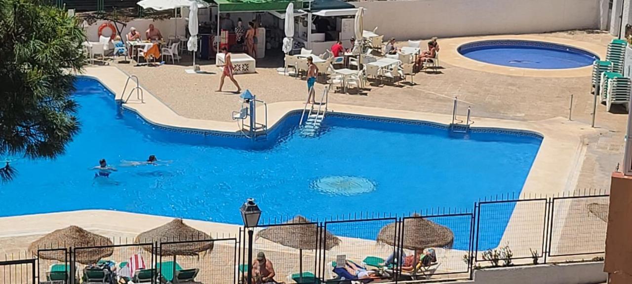 Acuario Shared Flat Piso Compartido Est Partage الشقة مشتركة Lägenhet Benalmádena Exteriör bild