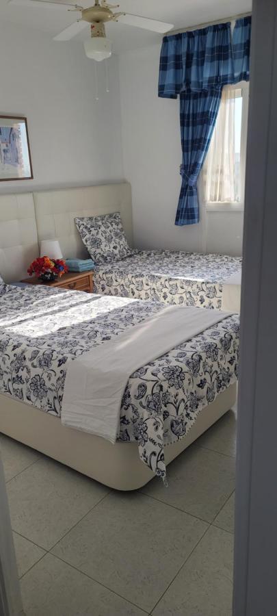 Acuario Shared Flat Piso Compartido Est Partage الشقة مشتركة Lägenhet Benalmádena Exteriör bild