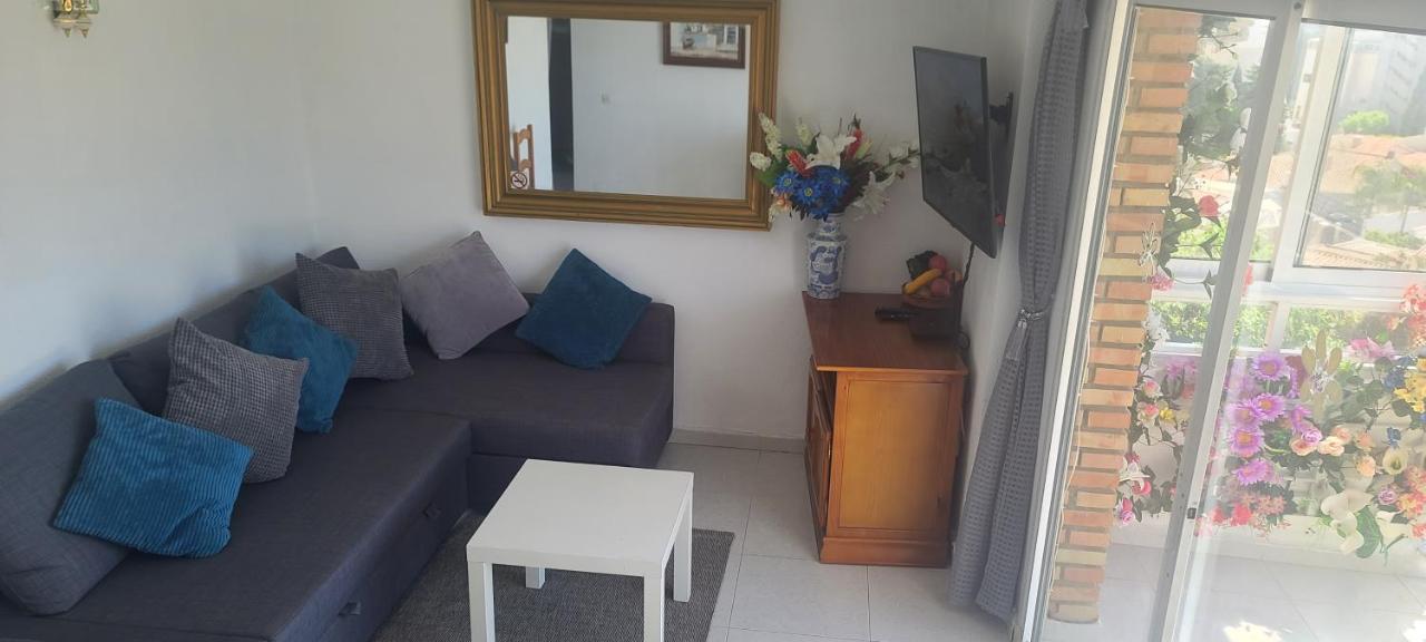 Acuario Shared Flat Piso Compartido Est Partage الشقة مشتركة Lägenhet Benalmádena Exteriör bild